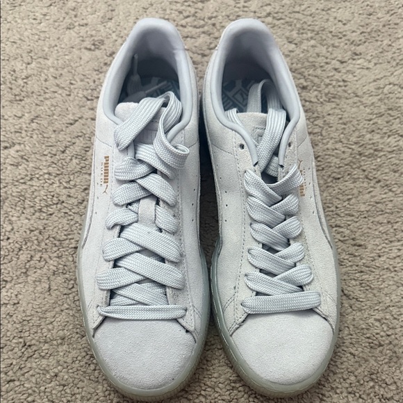 Puma Women's Classic Grey Sneakers - Picture 1 of 6